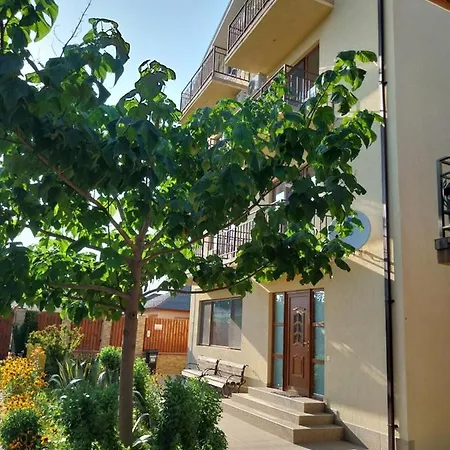 Vila Lucian