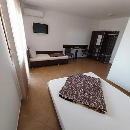 Vila Lucian